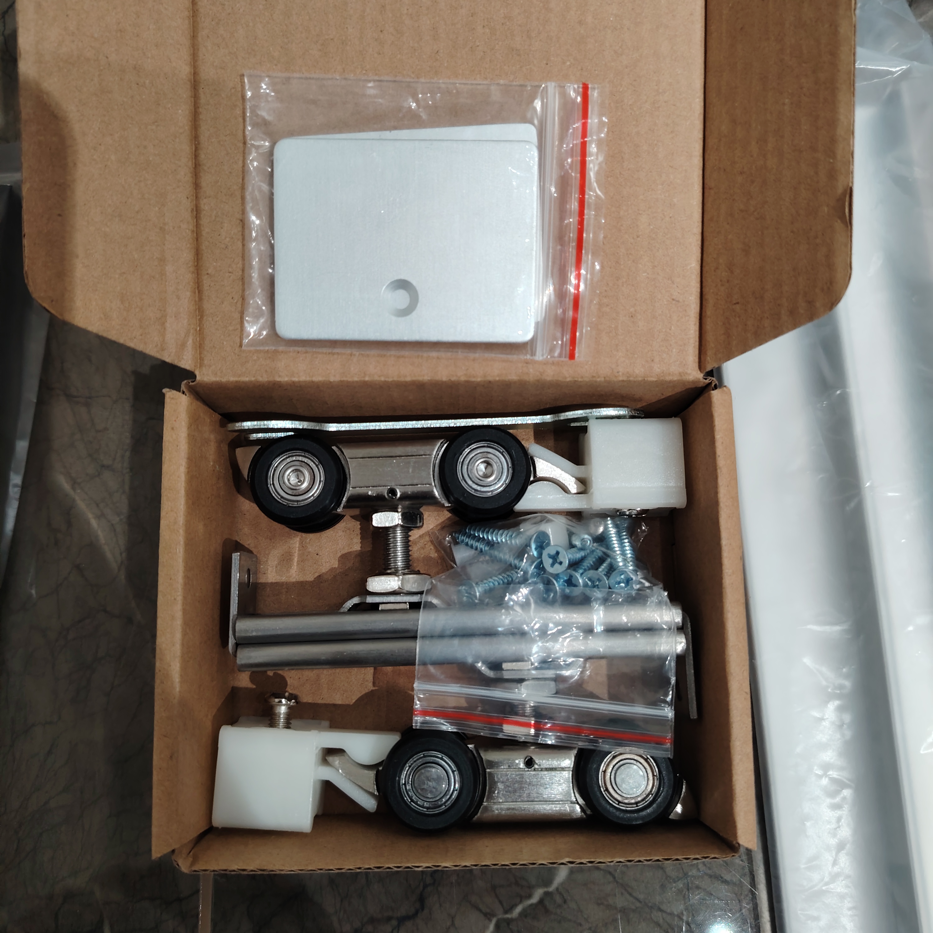 дверные ручки