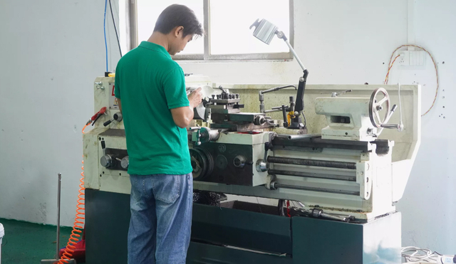 дверные петли